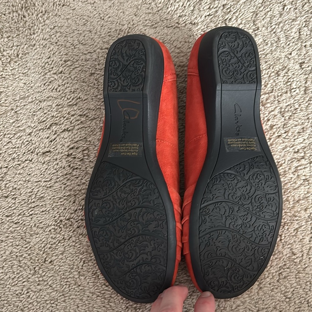 Clark’s shoes, never worn - Picture 2 of 4